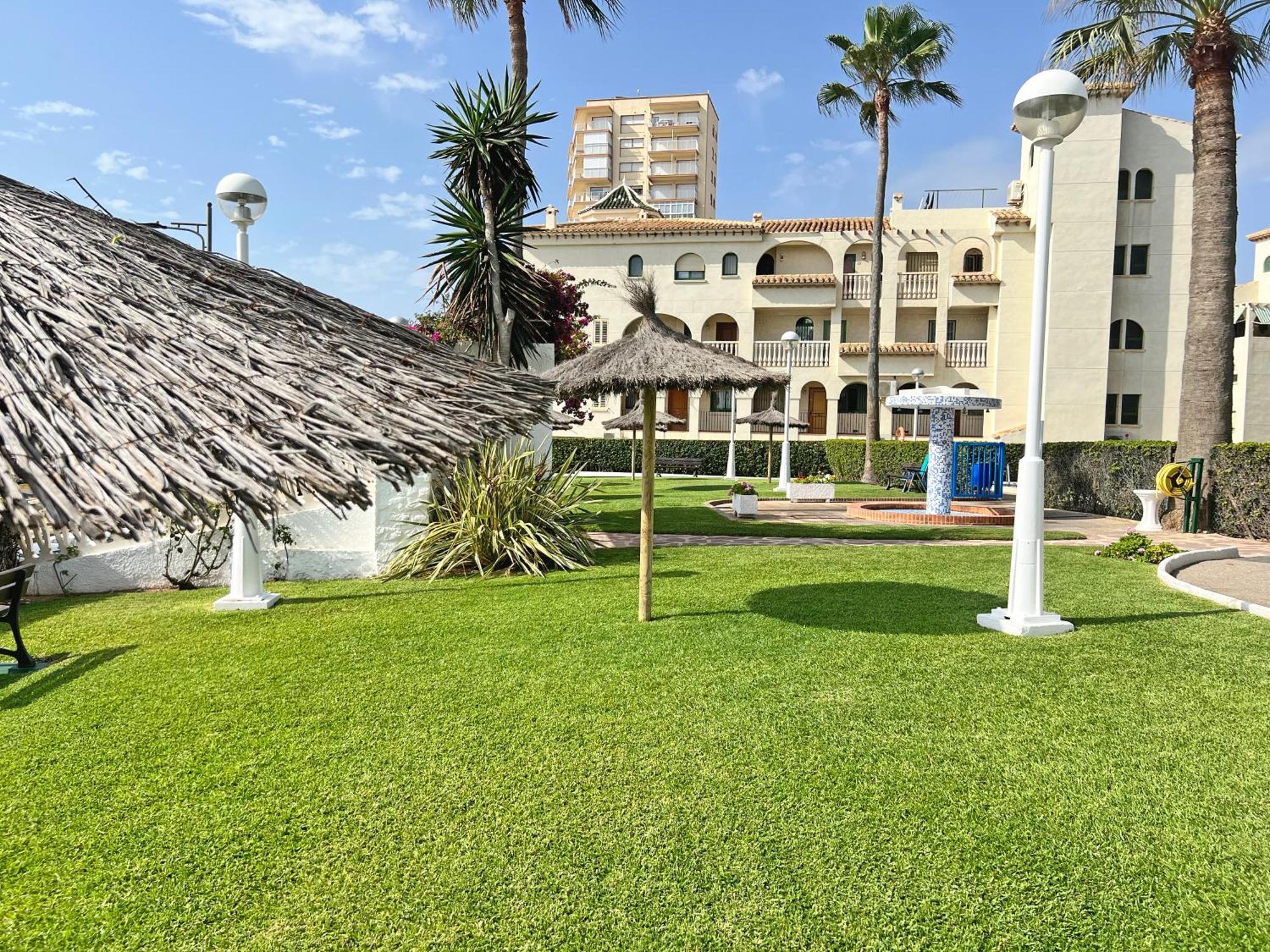 1ª Linea De Playa, Piscina, Parking, Ac