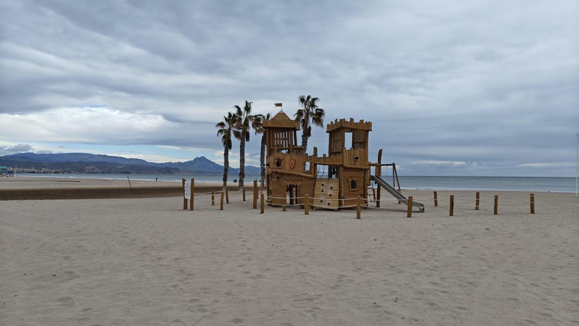 Appartement 1ª Linea De Playa, Piscina, Parking, Ac *